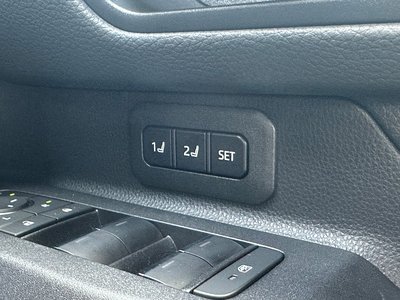 صورة مصغرة 40 لـ 2024 Toyota LAND CRUISER 250