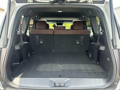 صورة مصغرة 77 لـ 2024 Toyota LAND CRUISER 250