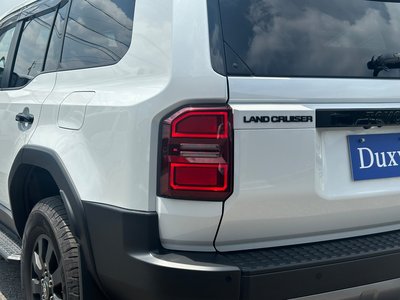 صورة مصغرة 22 لـ 2024 Toyota LAND CRUISER 250
