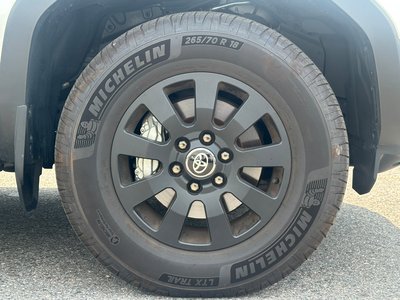 صورة مصغرة 28 لـ 2024 Toyota LAND CRUISER 250