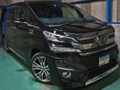 2017 Toyota VELLFIRE — фото 1