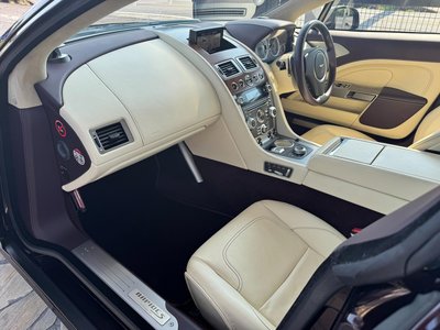 2015 Aston Martin RAPIDE thumbnail 35