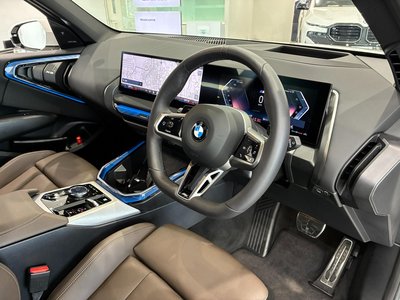 صورة 8 لـ 2025 BMW X3