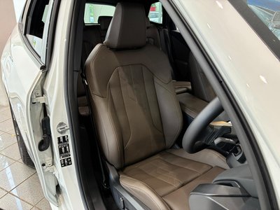 صورة 9 لـ 2025 BMW X3