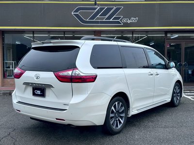 صورة 4 لـ 2018 Toyota SIENA