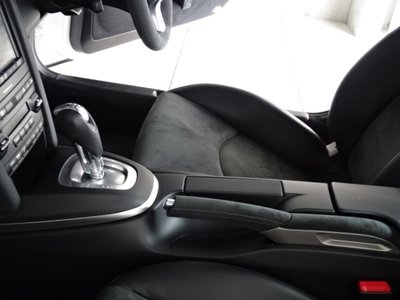 2011 Porsche 911 thumbnail 35