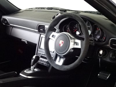 2011 Porsche 911 thumbnail 30