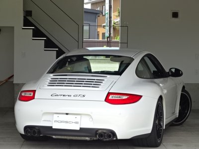 2011 Porsche 911 photo 9