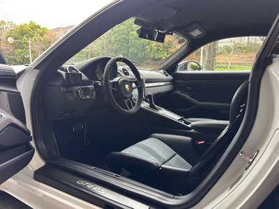 صورة مصغرة 4 لـ 2025 Porsche 718