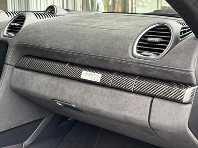 صورة مصغرة 55 لـ 2025 Porsche 718