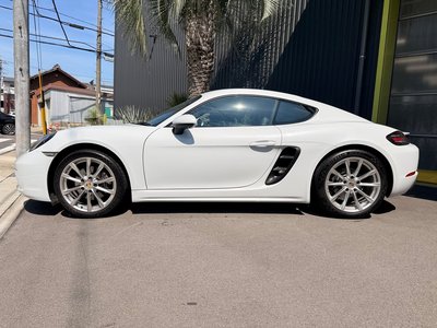 2018 Porsche 718 photo 5