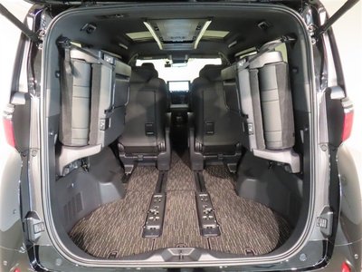 2024 Toyota ALPHARD — фото 33