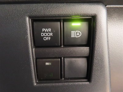 2024 Toyota ALPHARD — фото 17