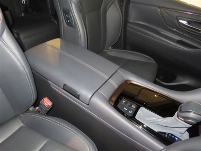 2024 Toyota ALPHARD — фото 24