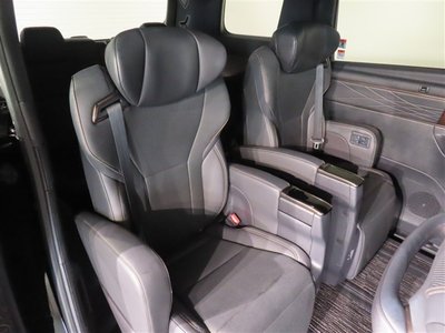 2024 Toyota ALPHARD — фото 26