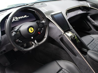 2021 Ferrari ROMA — фото 13