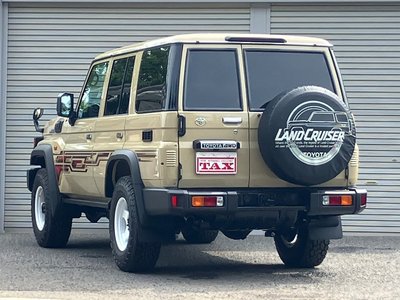 2025 Toyota LAND CRUISER 70 thumbnail 24