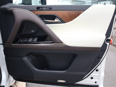 2026 Lexus LX thumbnail 62