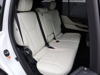 2026 Lexus LX thumbnail 49