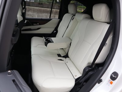 2026 Lexus LX thumbnail 53
