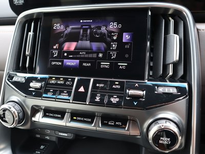 2026 Lexus LX thumbnail 69