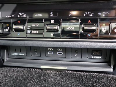 2026 Lexus LX thumbnail 30