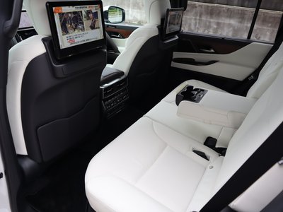 2026 Lexus LX thumbnail 54