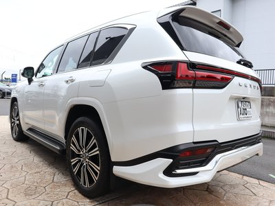 2026 Lexus LX photo 5