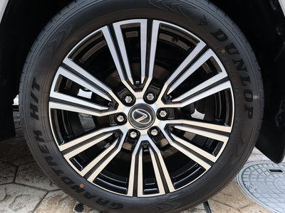 2026 Lexus LX thumbnail 43