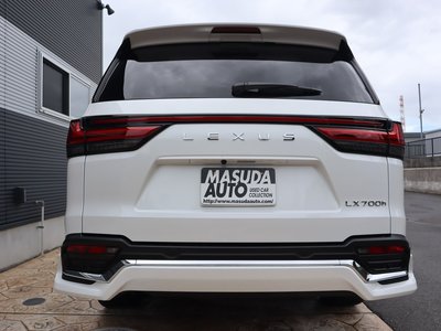 2026 Lexus LX photo 6