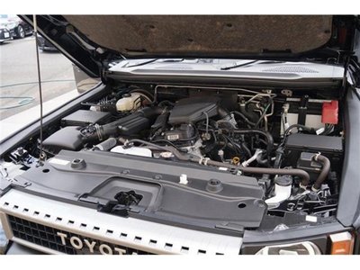 صورة 72 لـ 2024 Toyota LAND CRUISER 250