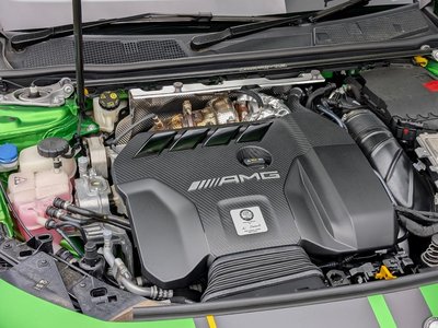 صورة 15 لـ 2024 Mercedes-BENZ A-CLASS AMG
