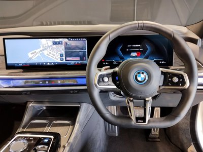 2025 BMW I7 thumbnail 55