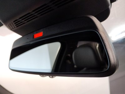 2025 BMW I7 thumbnail 77