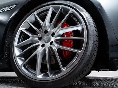 2018 Maserati QUATTROPORTE — фото 4