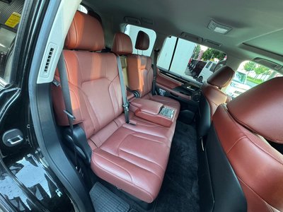 2016 Lexus LX 照片 21