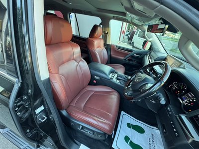 2016 Lexus LX 照片 18