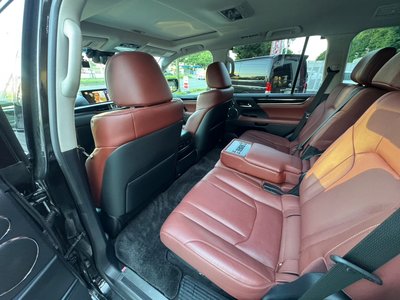 2016 Lexus LX 照片 28