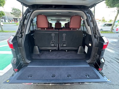 2016 Lexus LX 照片 23
