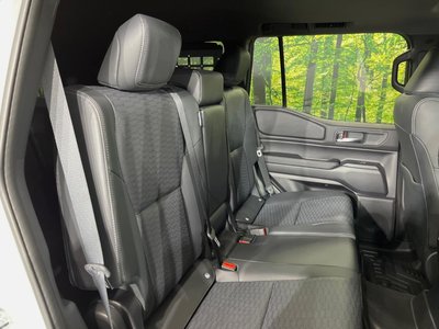 2025 Toyota LAND CRUISER 250 照片 8