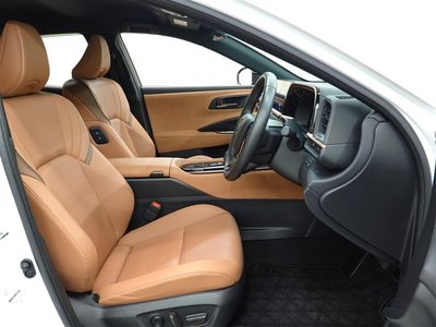 صورة 7 لـ 2024 Toyota CROWN SPORT