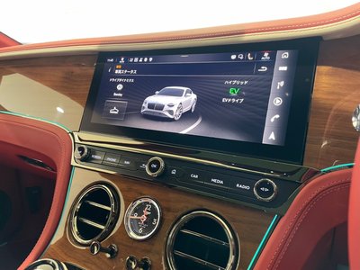 صورة 15 لـ 2025 Bentley CONTINENTAL