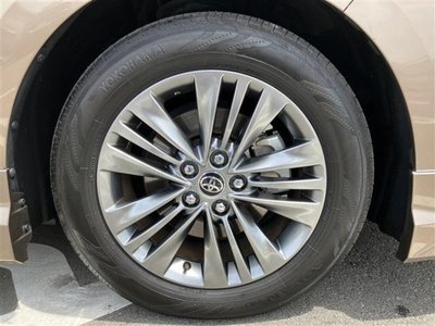 2024 Toyota ALPHARD 缩略图 8