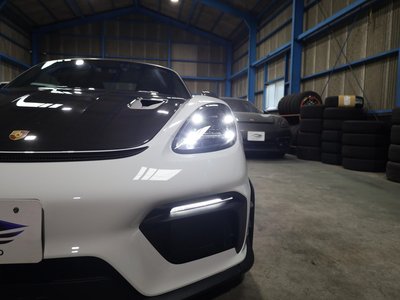 2025 Porsche 718 SPYDER thumbnail 26