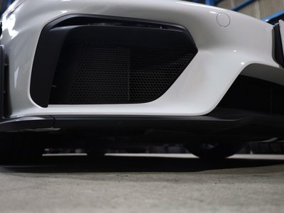 2025 Porsche 718 SPYDER photo 16