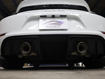 2025 Porsche 718 SPYDER thumbnail 22