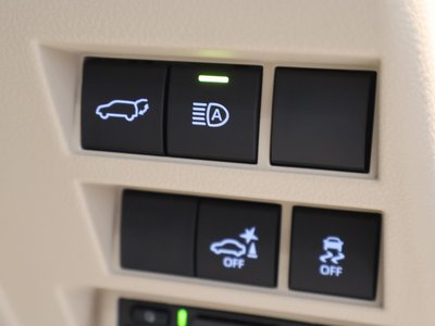2026 Toyota LAND CRUISER 300 — фото 39