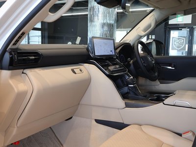 2026 Toyota LAND CRUISER 300 — фото 20