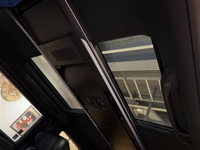 صورة 16 لـ 2026 Toyota ALPHARD