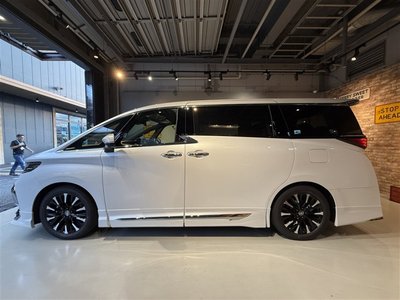 صورة 6 لـ 2026 Toyota ALPHARD